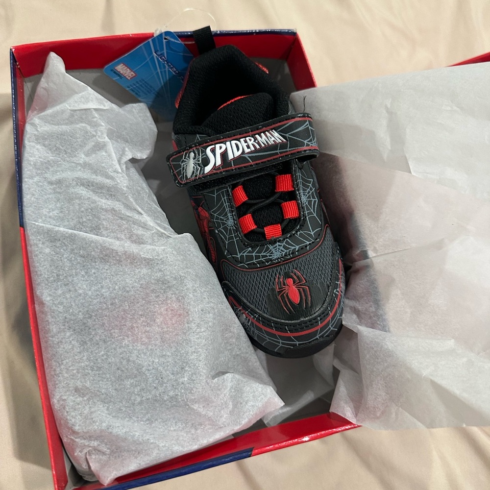 New in box Marvel Spiderman sneakers